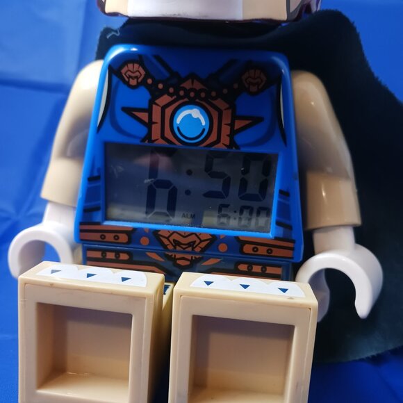 Lego Legends of Chima Laval Blue Minifigure Kids Bedroom Digital Alarm Clock 9" - Picture 7 of 10